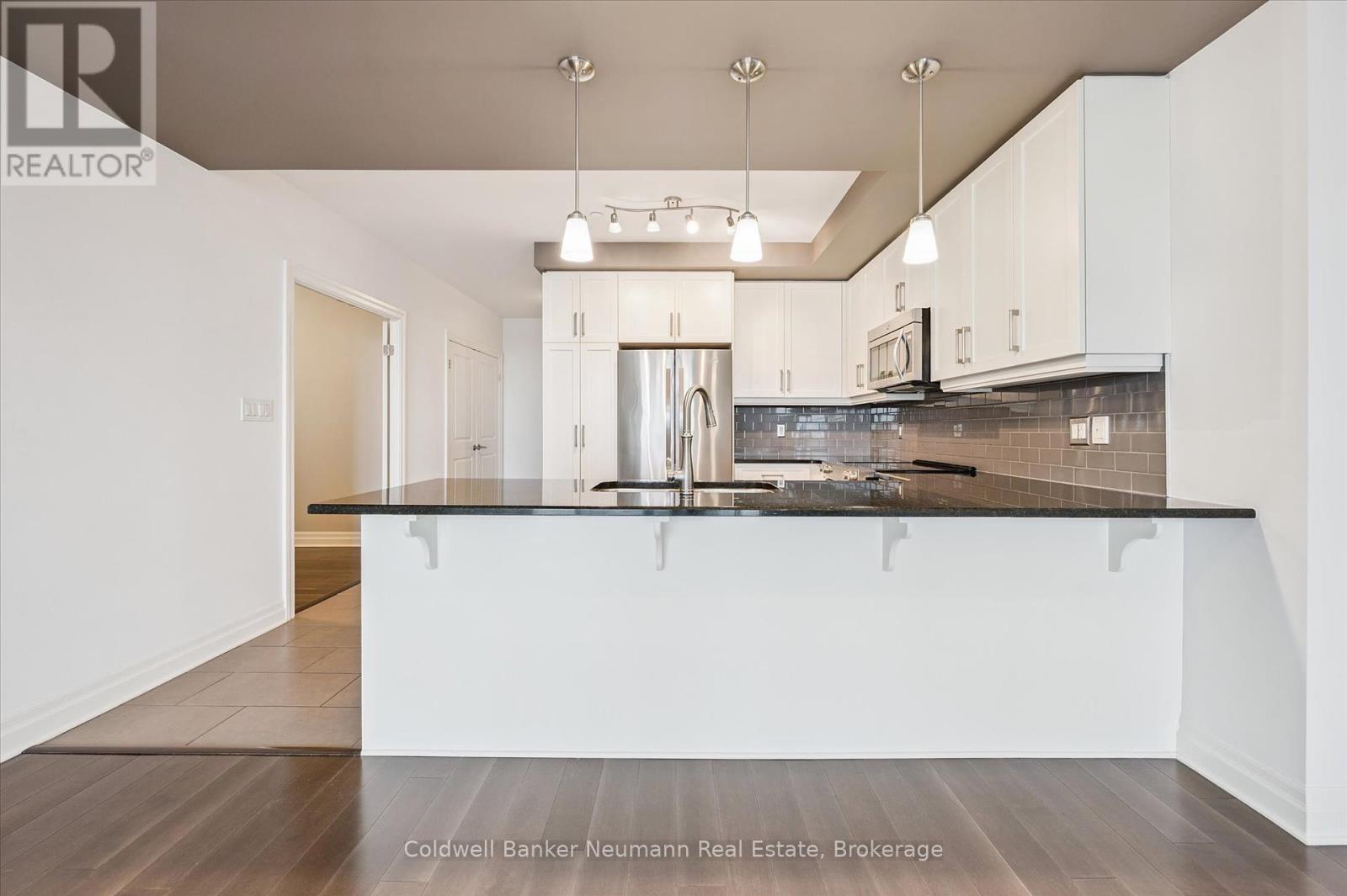 1408 - 160 Macdonell Street, Guelph (Downtown), Ontario  N1H 0A9 - Photo 7 - X12404950