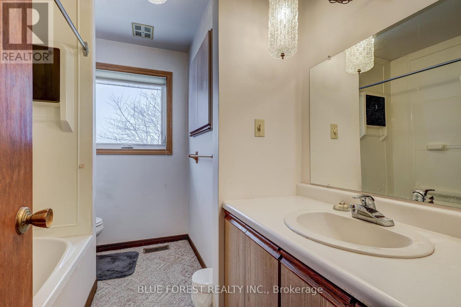 36476 Blyth Road, Ashfield-Colborne-Wawanosh, Ontario  N7A 3Y2 - Photo 37 - X12406748