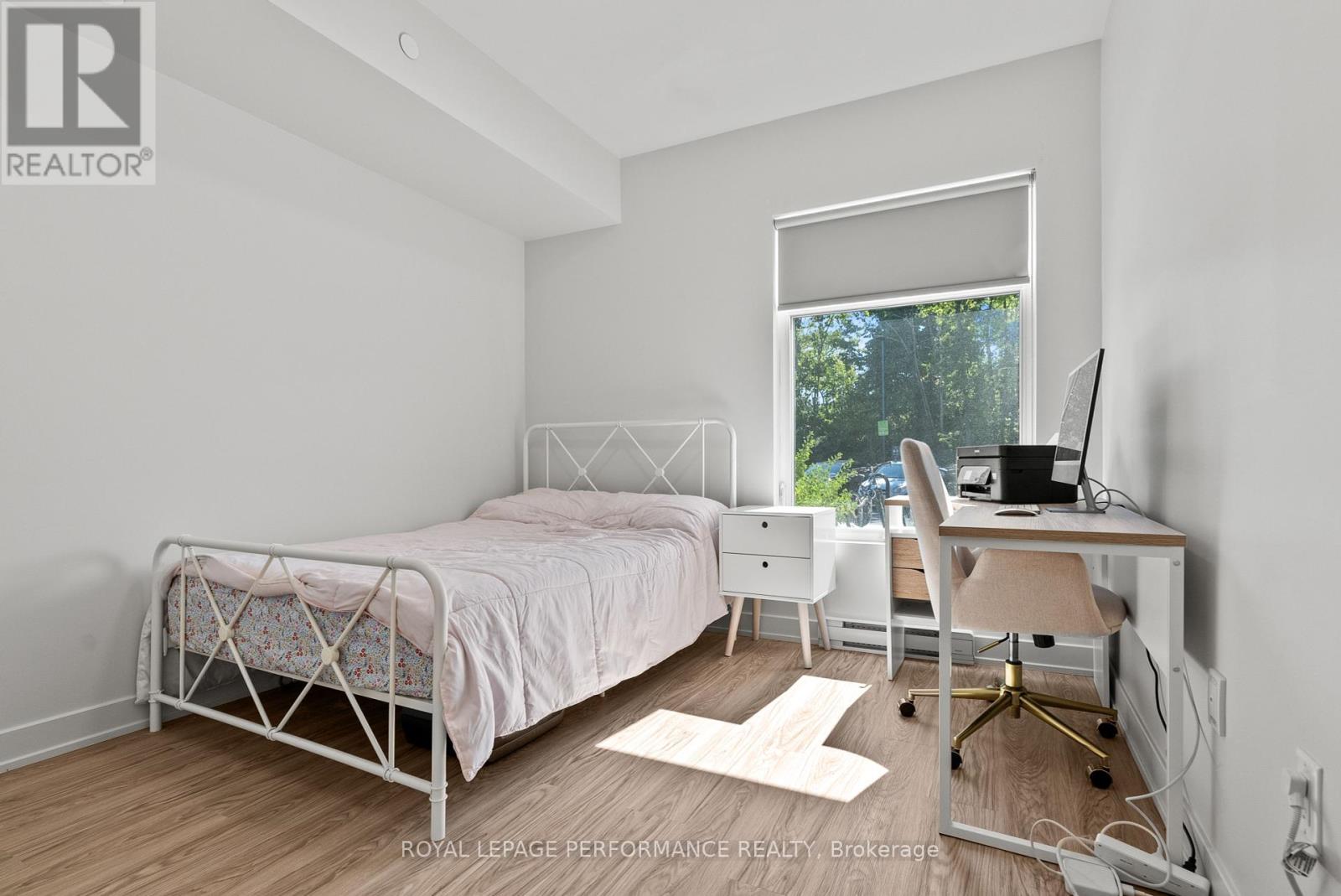 101 - 70 Vieux-Silo Street, Ottawa, Ontario  K1E 0B8 - Photo 15 - X12406597