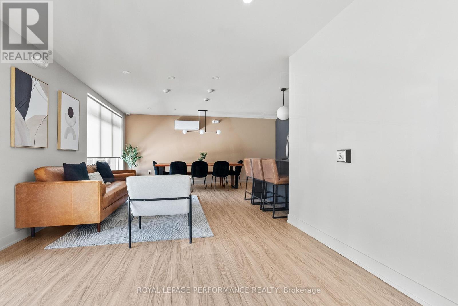 101 - 70 Vieux-Silo Street, Ottawa, Ontario  K1E 0B8 - Photo 24 - X12406597