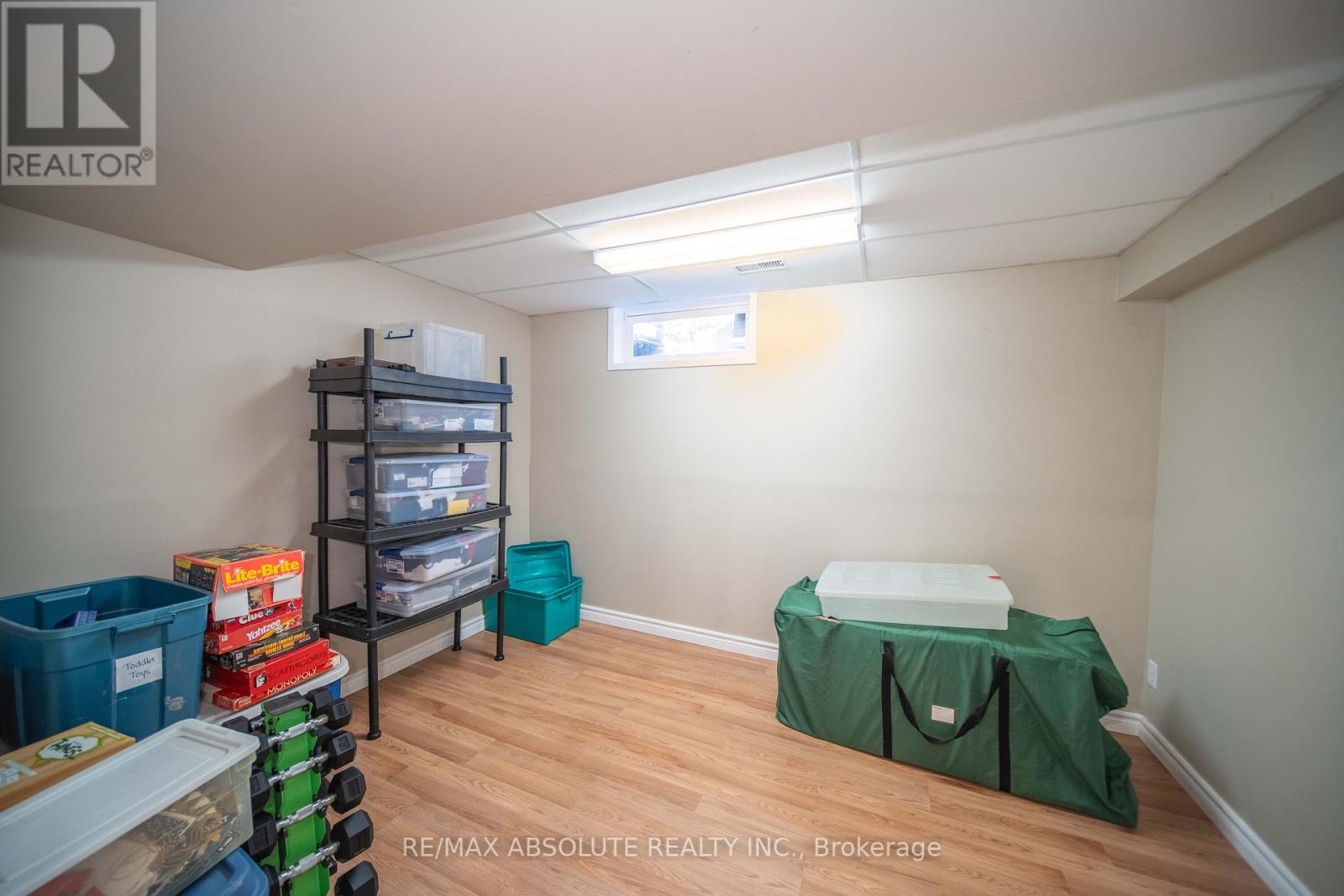 198 Hoylake Crescent, Ottawa, Ontario  K1E 2M8 - Photo 31 - X12406624