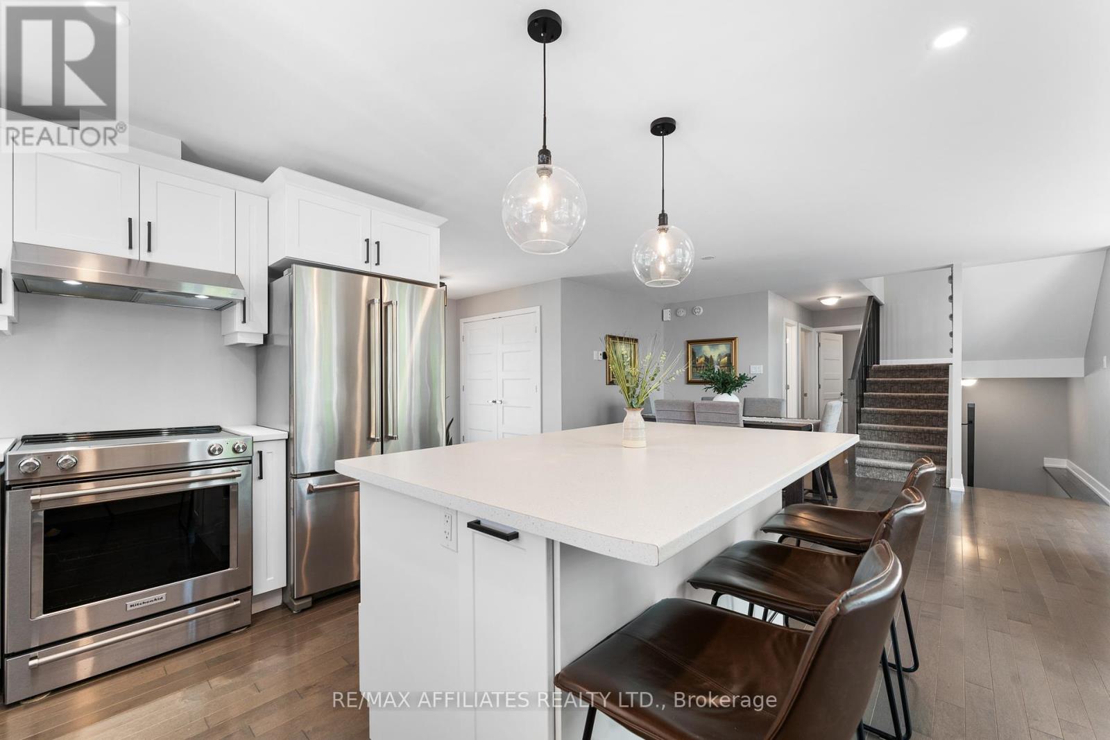 156 Hybrid Street, Russell, Ontario  K0A 1W0 - Photo 23 - X12406636