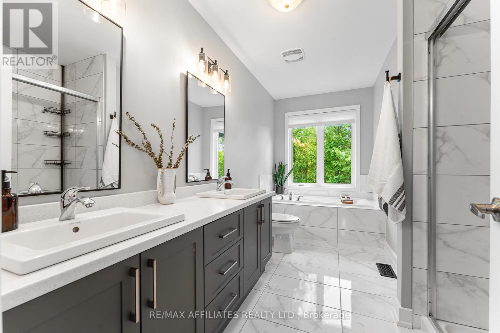 156 Hybrid Street, Russell, Ontario  K0A 1W0 - Photo 34 - X12406636