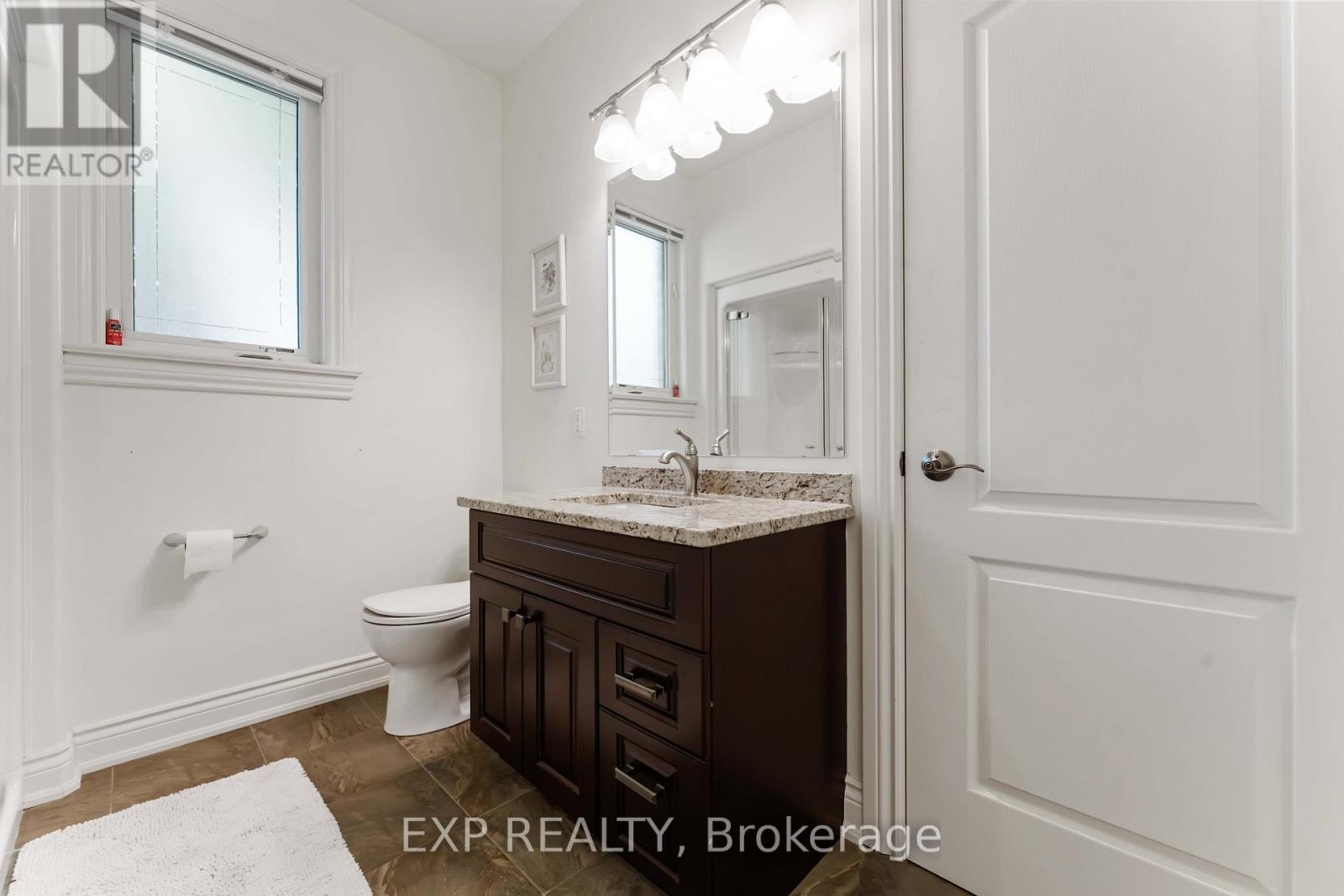 6805 Pebble Trail Way, Ottawa, Ontario  K4P 0B7 - Photo 20 - X12406732
