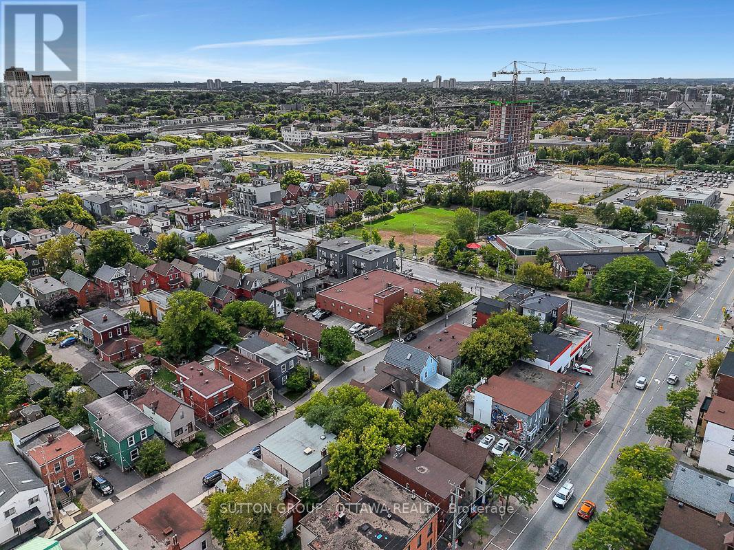 133 Eccles Street, Ottawa, Ontario  K1R 6S7 - Photo 13 - X12406737