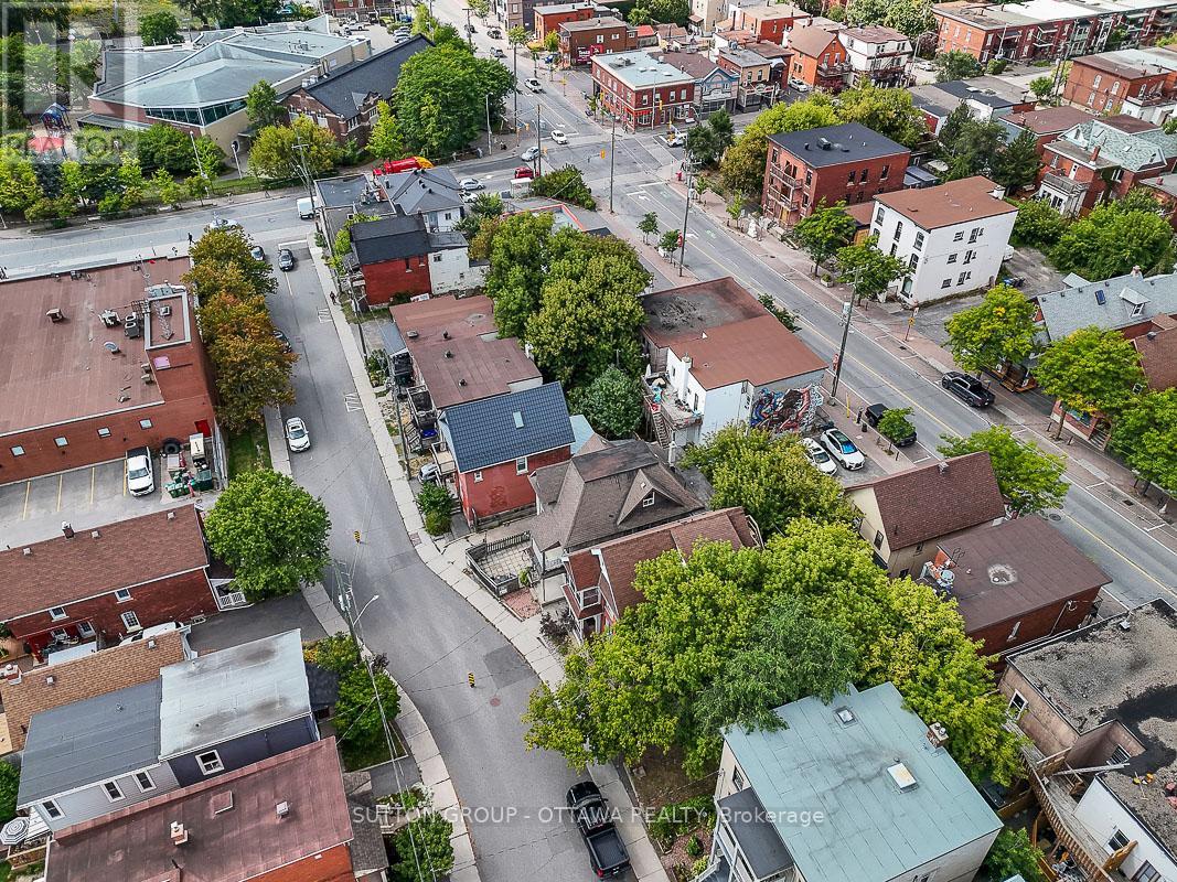 133 Eccles Street, Ottawa, Ontario  K1R 6S7 - Photo 8 - X12406737