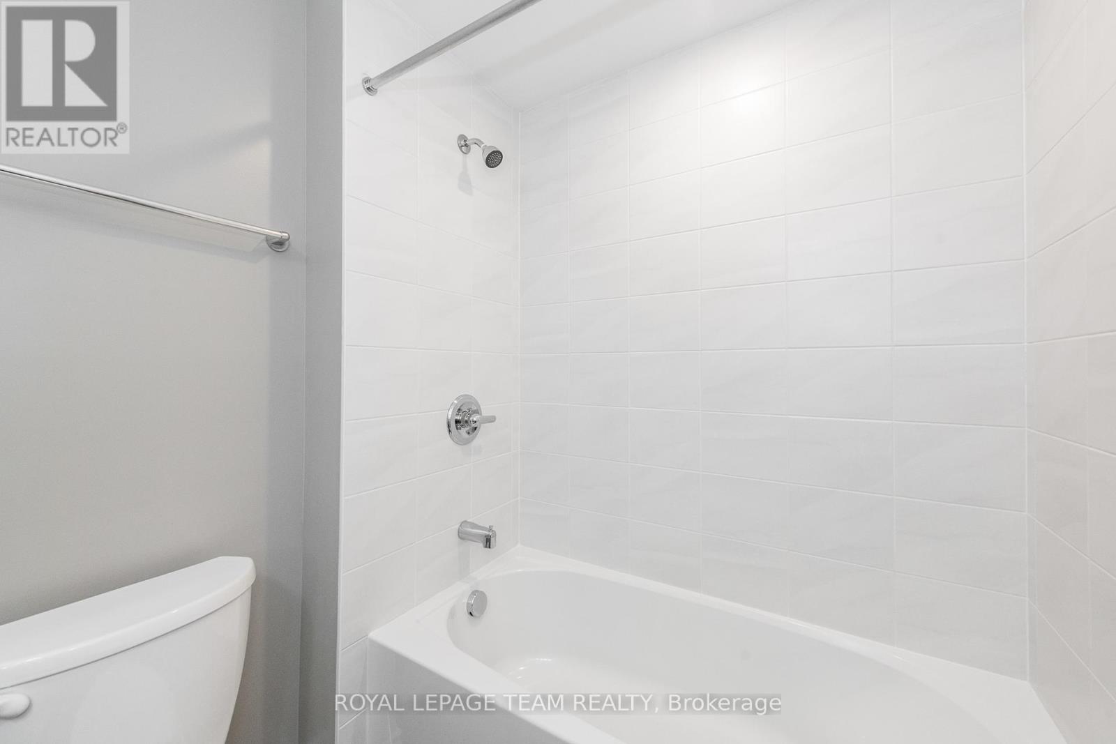 634 Danaca Private, Ottawa, Ontario  K1K 2V7 - Photo 23 - X12406739