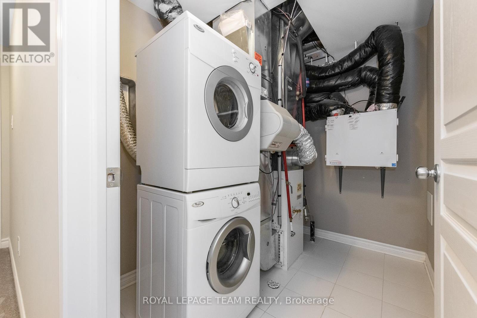 634 Danaca Private, Ottawa, Ontario  K1K 2V7 - Photo 28 - X12406739