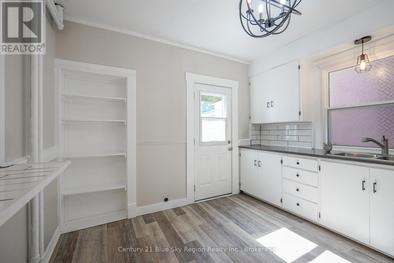 575 Jane Street, North Bay, Ontario  P1B 3G9 - Photo 7 - X12406575