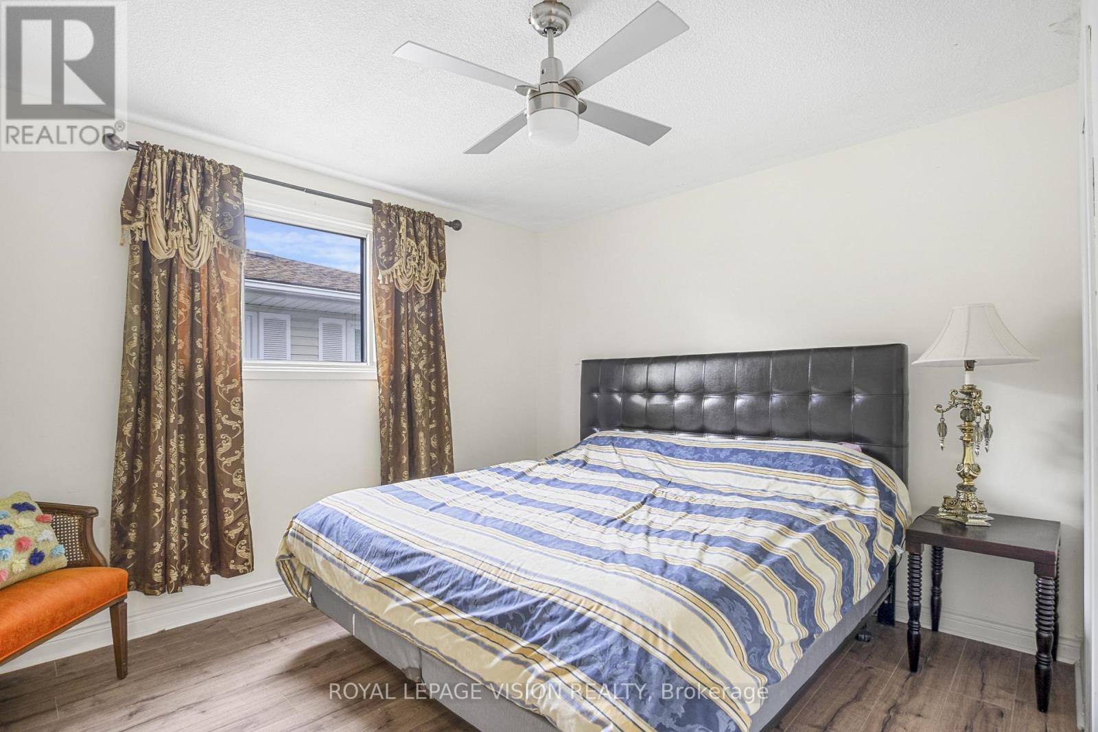 Upper - 43 Lavinia Street N, Fort Erie, Ontario  L2A 5W2 - Photo 6 - X12366704