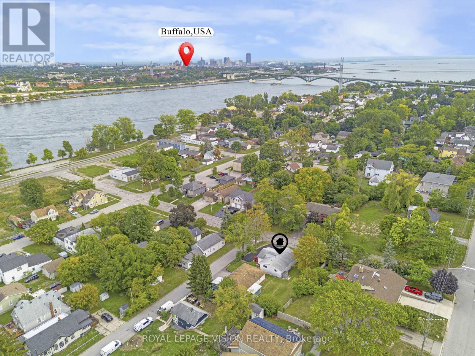 Upper - 43 Lavinia Street N, Fort Erie, Ontario  L2A 5W2 - Photo 15 - X12366704