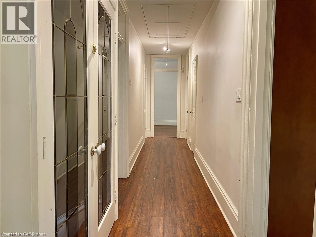 203 Macnab Street S Unit# 8, Hamilton, Ontario  L8P 3C8 - Photo 4 - 40770218