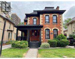 203 MACNAB Street S Unit# 8 122 - Durand North