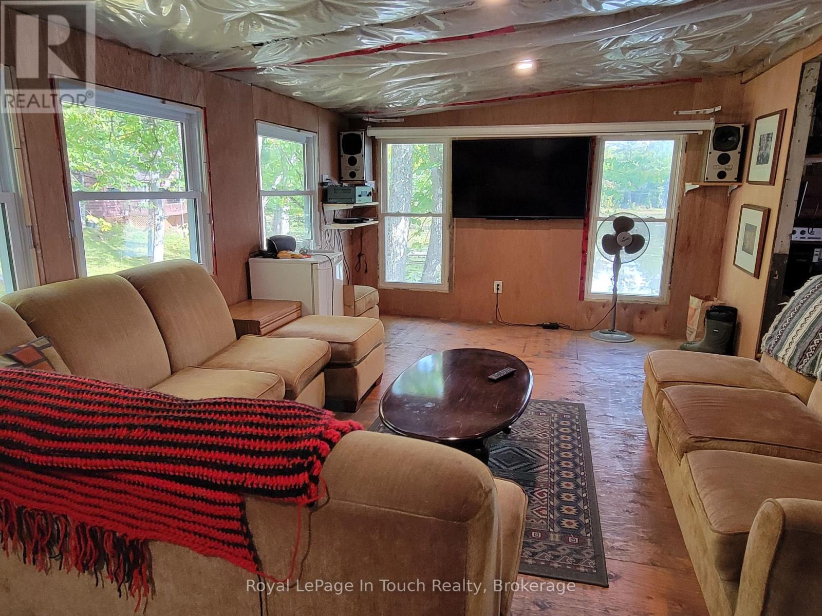 20 Sr404 Severn River, Muskoka Lakes, Ontario  L0K 1E0 - Photo 14 - X12406615