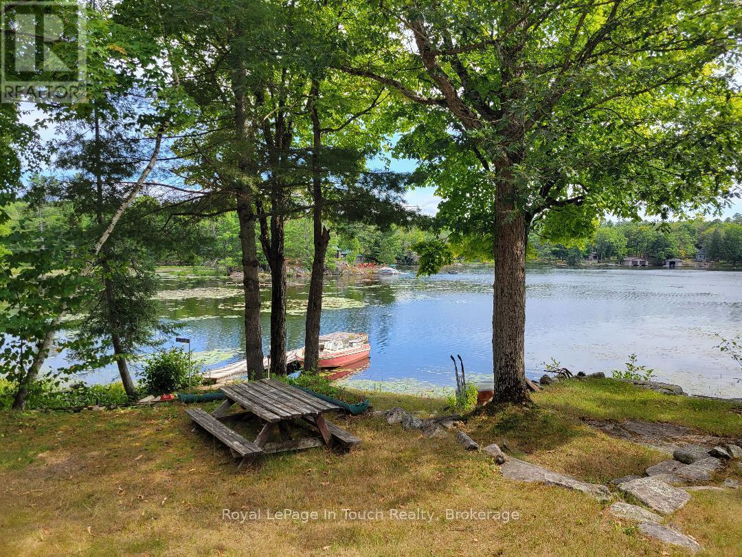 20 Sr404 Severn River, Muskoka Lakes, Ontario  L0K 1E0 - Photo 17 - X12406615