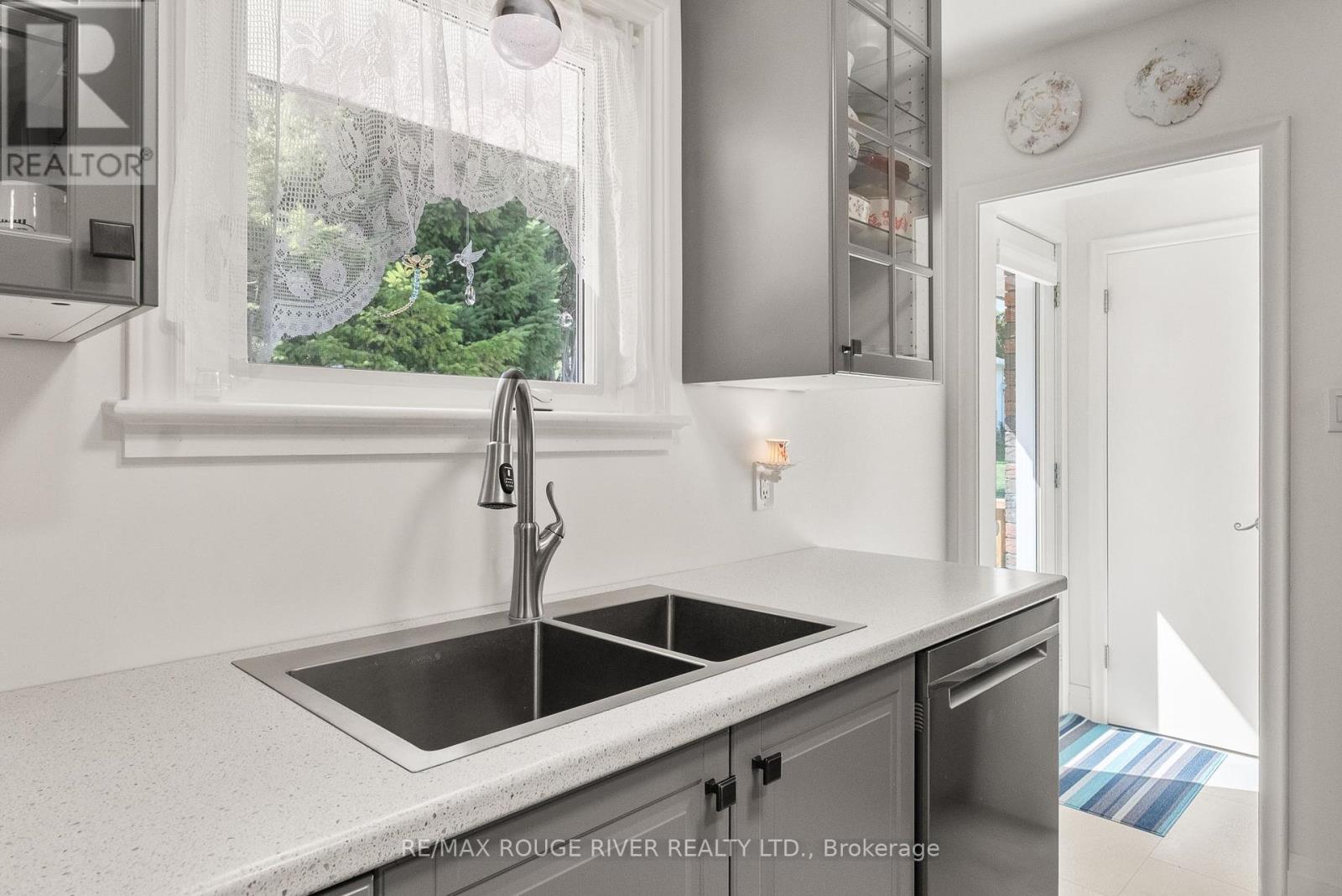 10 Cheer Drive, Brighton, Ontario K0K 1H0 - Photo 13 - X12406606