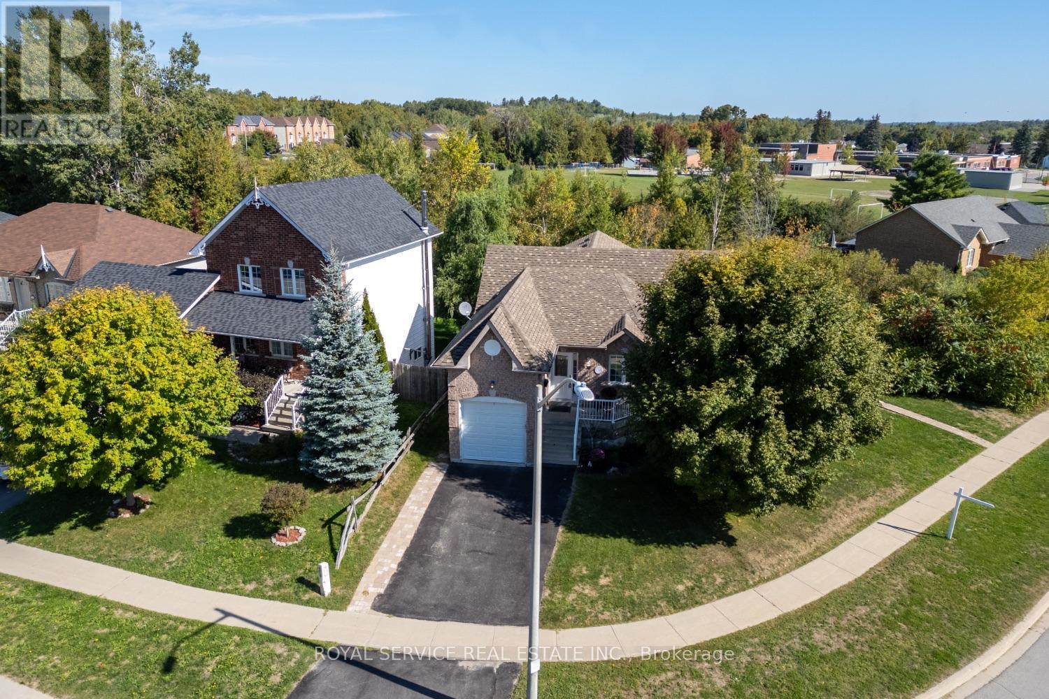 30 BROOKSIDE STREET, Cavan Monaghan, Ontario