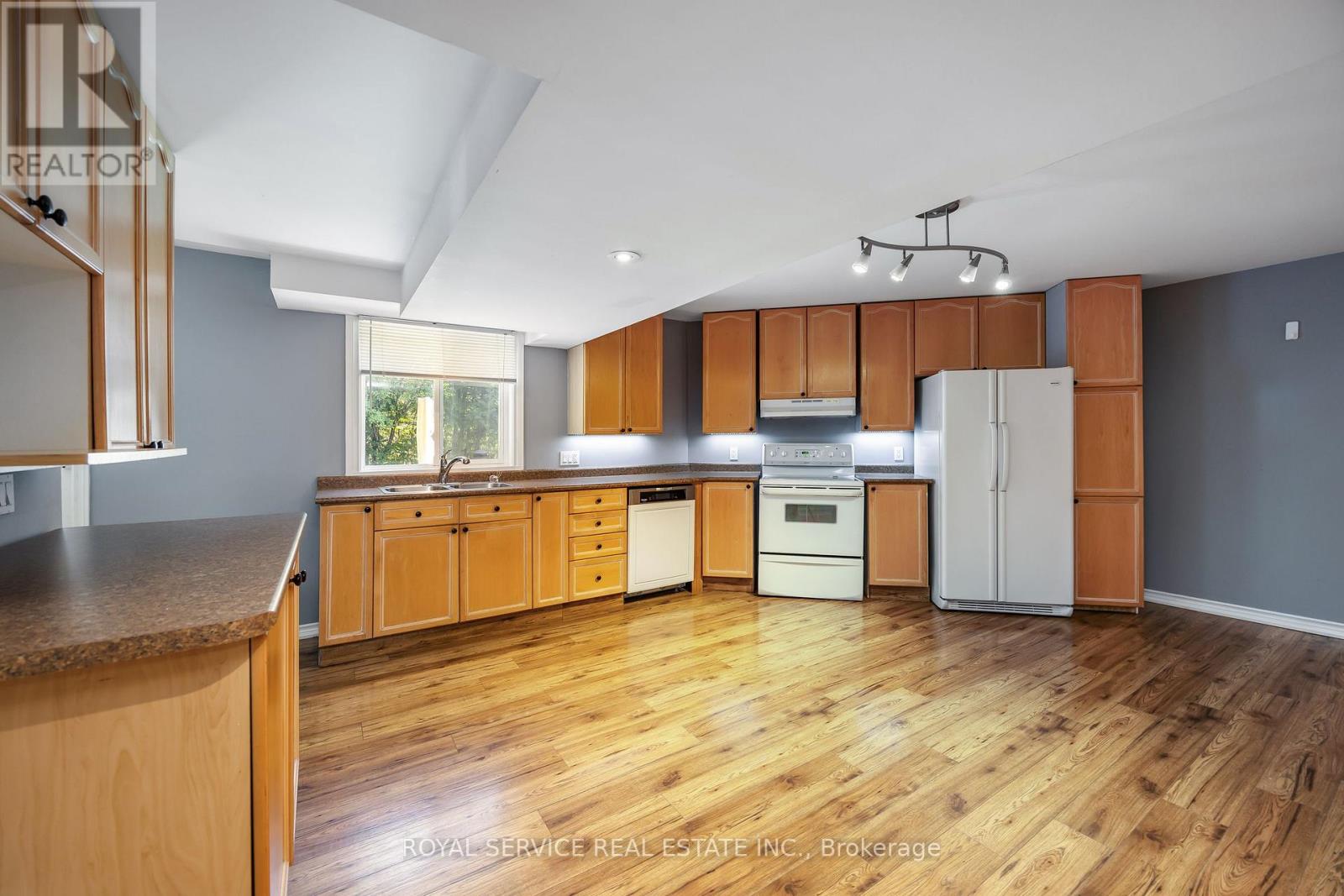 30 Brookside Street, Cavan Monaghan, Ontario  L0A 1G0 - Photo 37 - X12406618