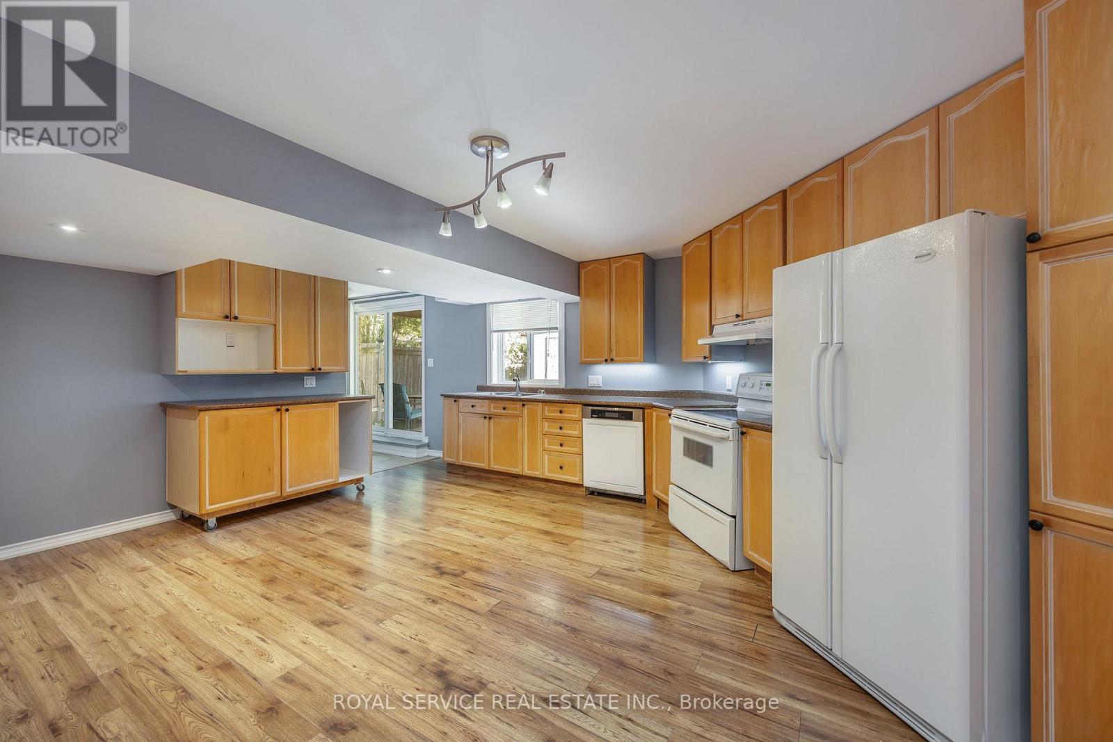 30 Brookside Street, Cavan Monaghan, Ontario  L0A 1G0 - Photo 38 - X12406618