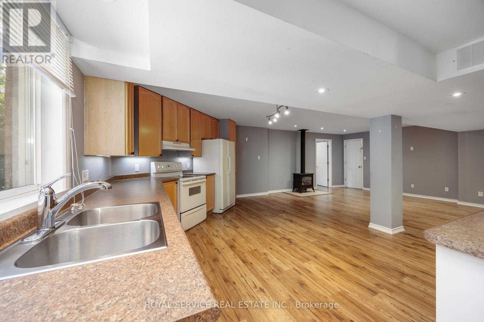 30 Brookside Street, Cavan Monaghan, Ontario  L0A 1G0 - Photo 39 - X12406618