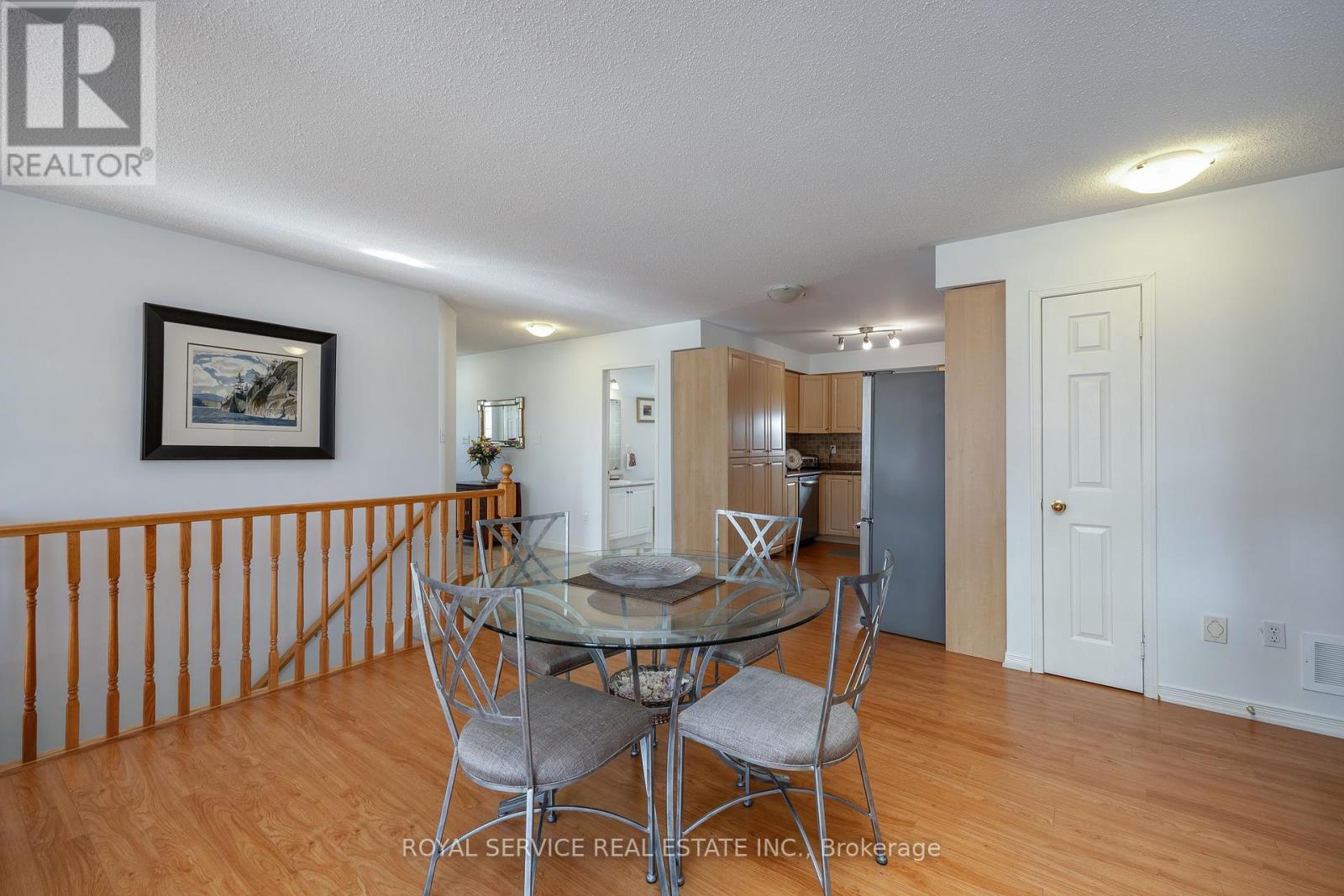 30 Brookside Street, Cavan Monaghan, Ontario  L0A 1G0 - Photo 8 - X12406618