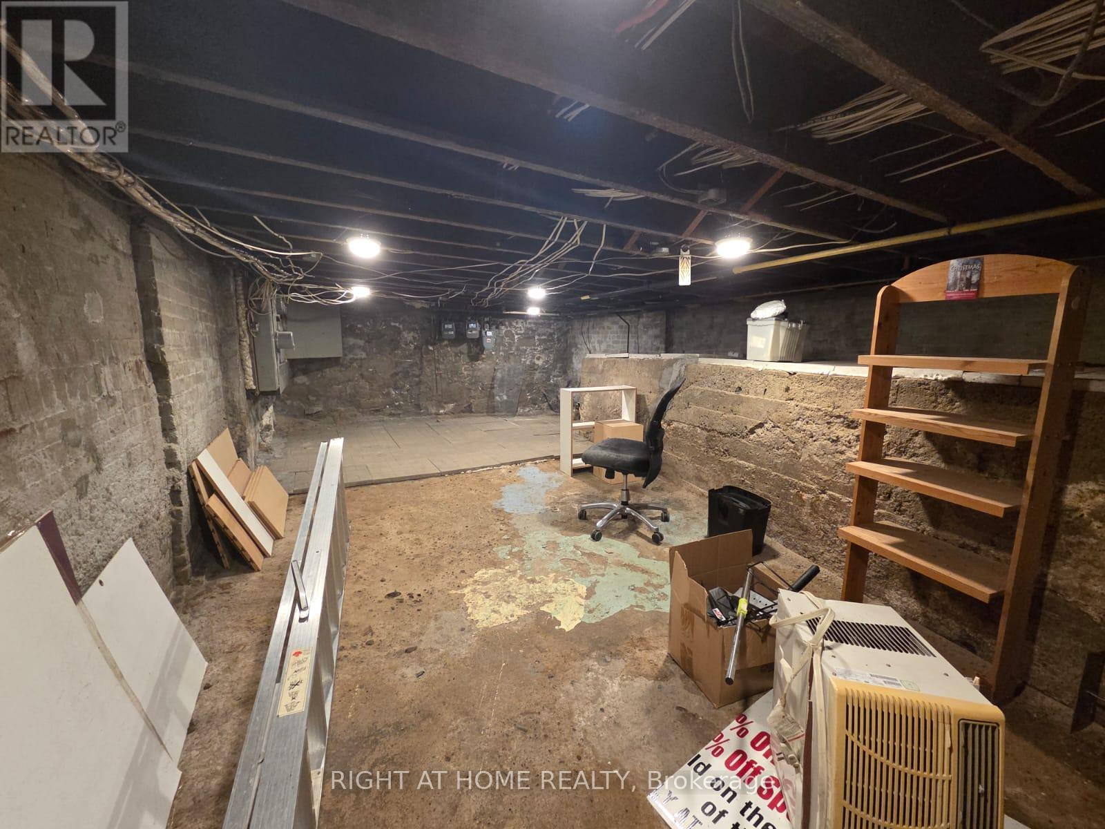 453 Church Street, Toronto, Ontario  M4Y 2C5 - Photo 19 - C12406470