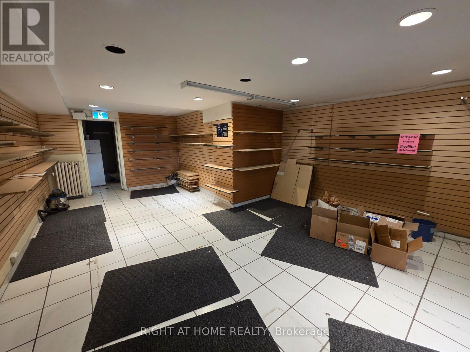 453 Church Street, Toronto, Ontario  M4Y 2C5 - Photo 9 - C12406470