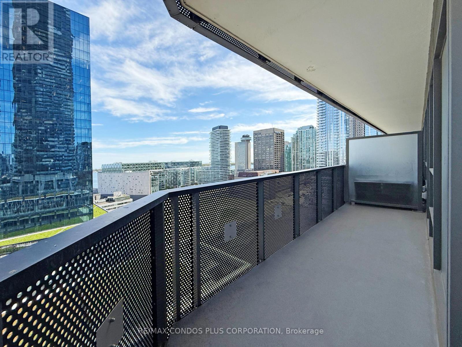 1609 - 55 Cooper Street, Toronto (Waterfront Communities), Ontario  M5E 0G1 - Photo 8 - C12406475