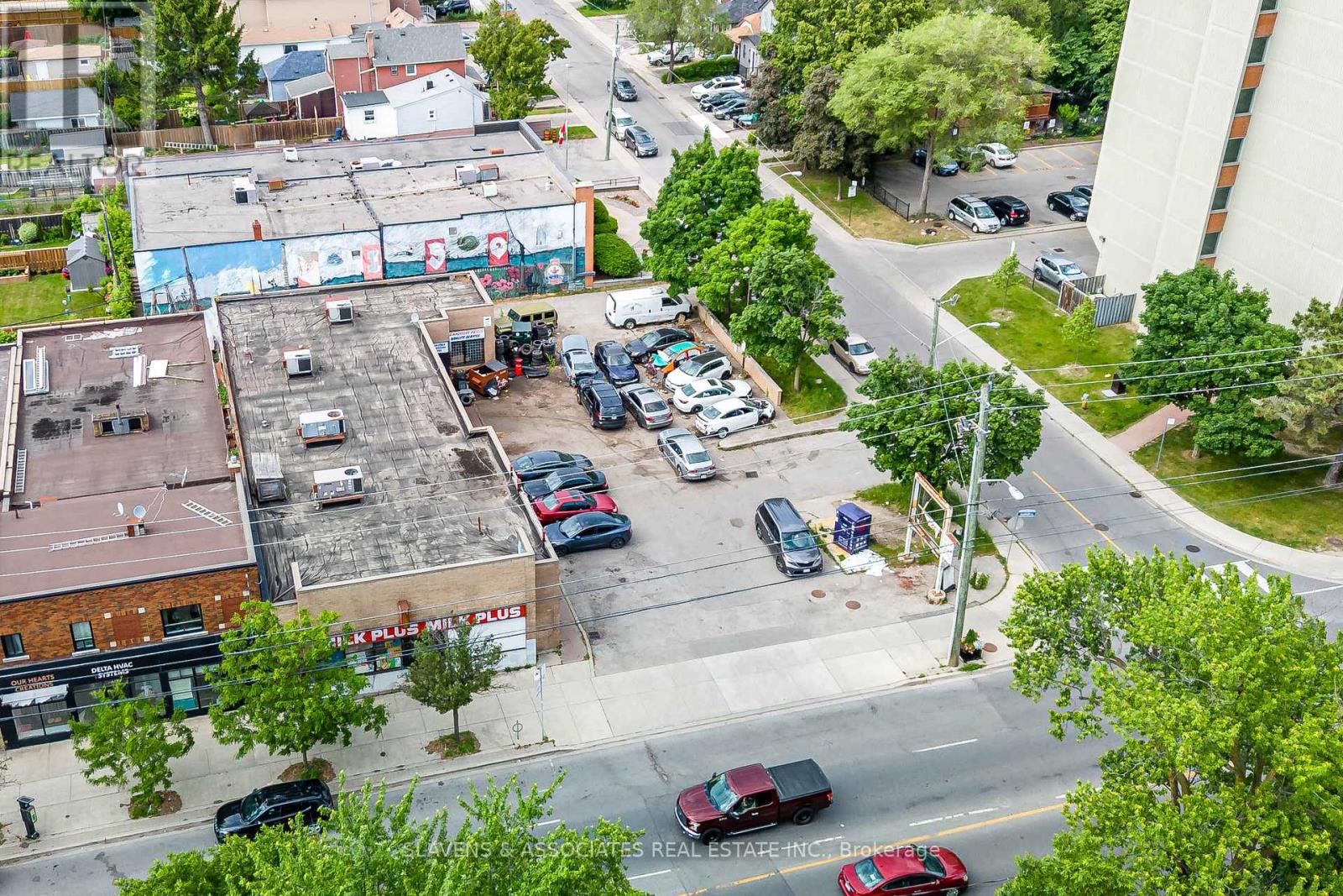 3312 Danforth Avenue, Toronto (Oakridge), Ontario  M1L 1C4 - Photo 15 - E12406468