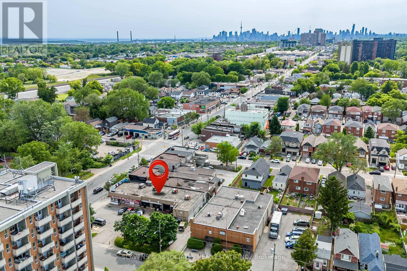 3312 Danforth Avenue, Toronto (Oakridge), Ontario  M1L 1C4 - Photo 8 - E12406468