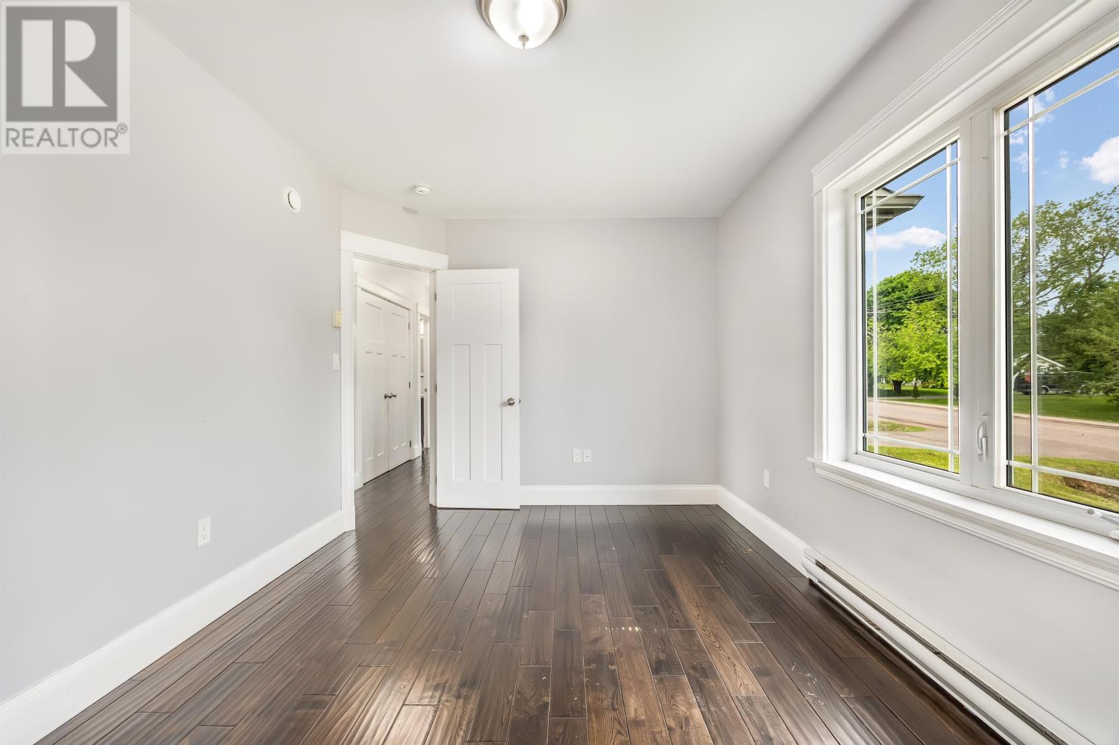 17 Royalty Road, Charlottetown, Prince Edward Island  C1E 3E7 - Photo 16 - 202523443