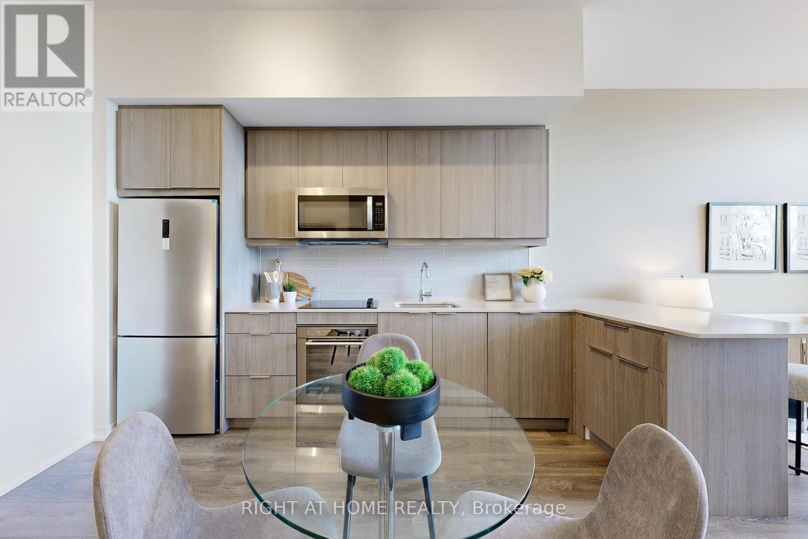 103 - 36 Forest Manor Road, Toronto, Ontario  M2J 1M1 - Photo 12 - C12373131