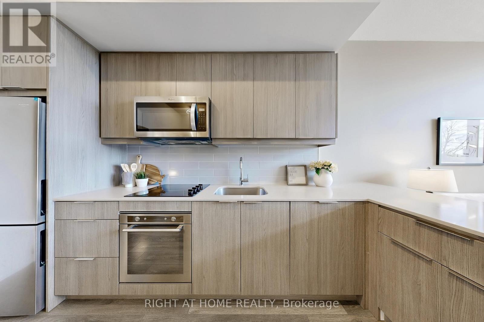 103 - 36 Forest Manor Road, Toronto, Ontario  M2J 1M1 - Photo 13 - C12373131