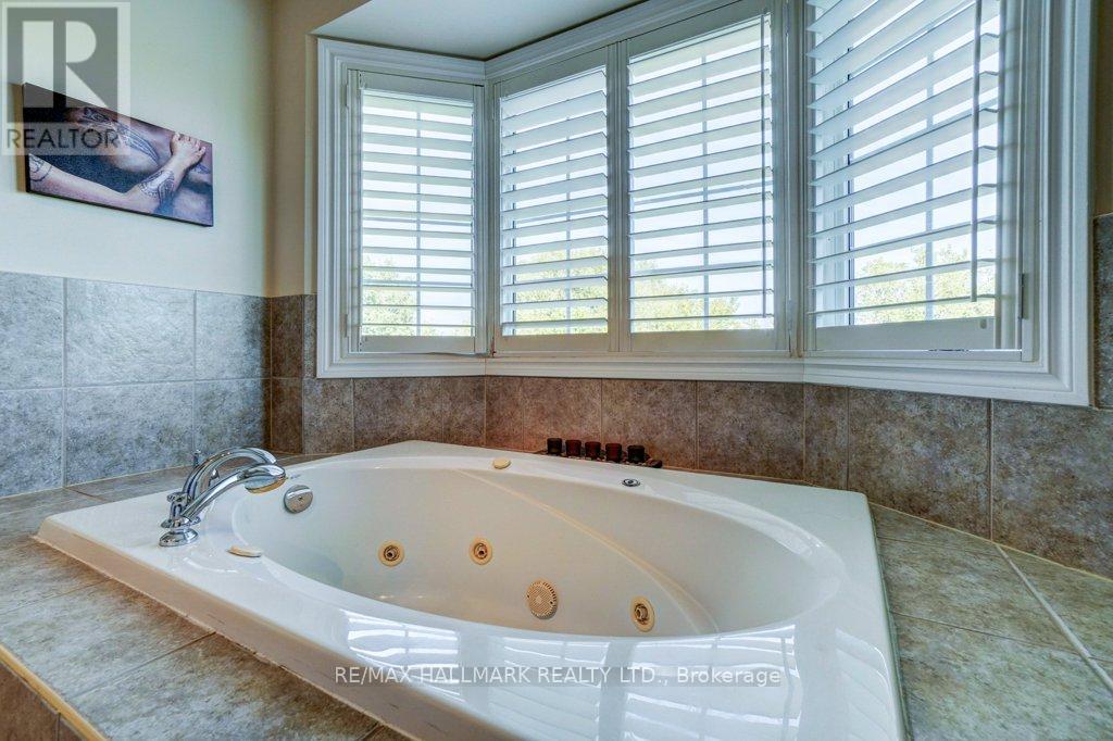 79 Storybook Crescent, Markham, Ontario  L6E 2B8 - Photo 25 - N12406483