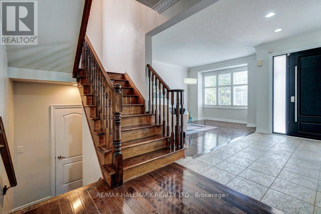 79 Storybook Crescent, Markham, Ontario  L6E 2B8 - Photo 6 - N12406483