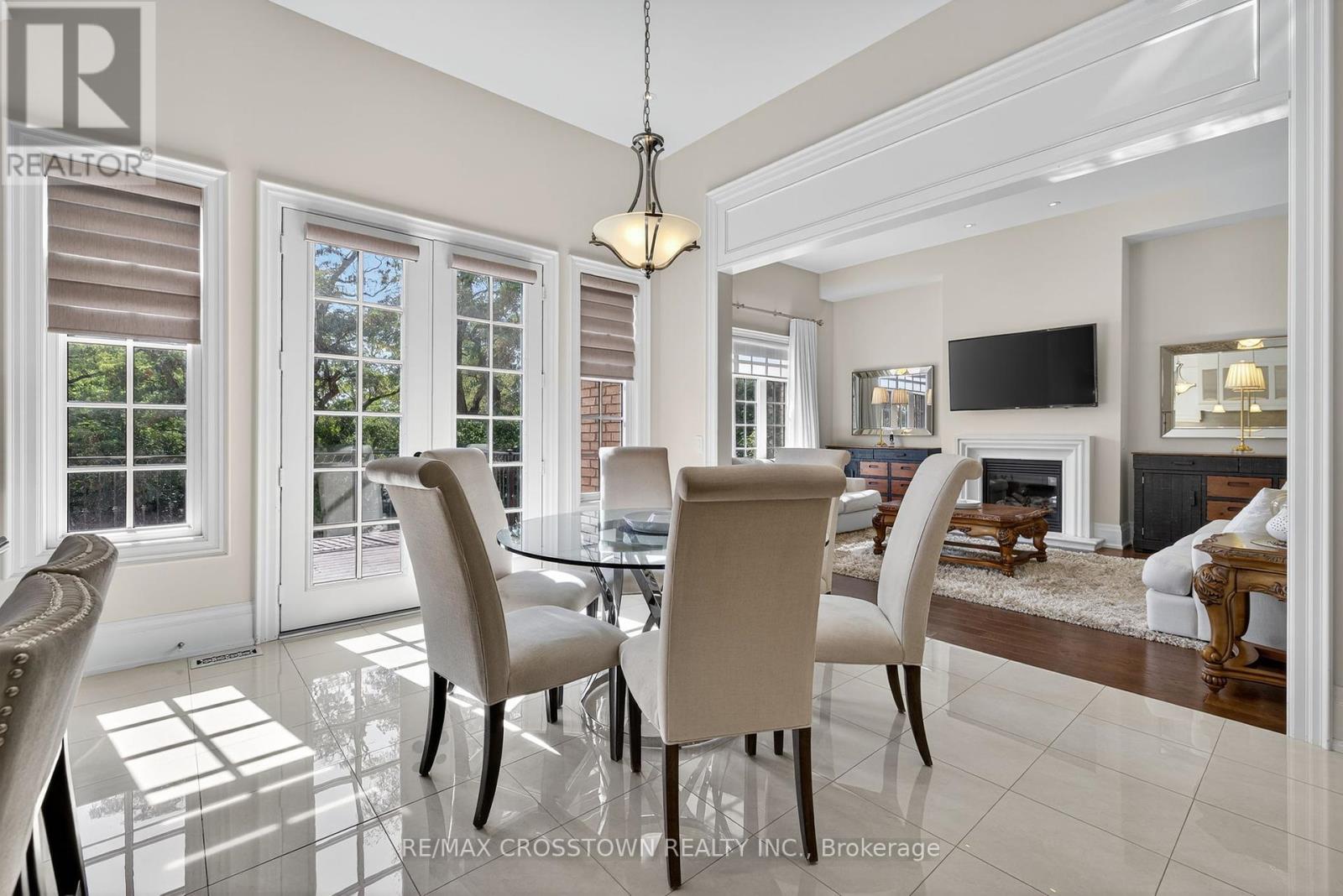 10 Annsleywood Court, Vaughan, Ontario  L4H 4G6 - Photo 13 - N12406484