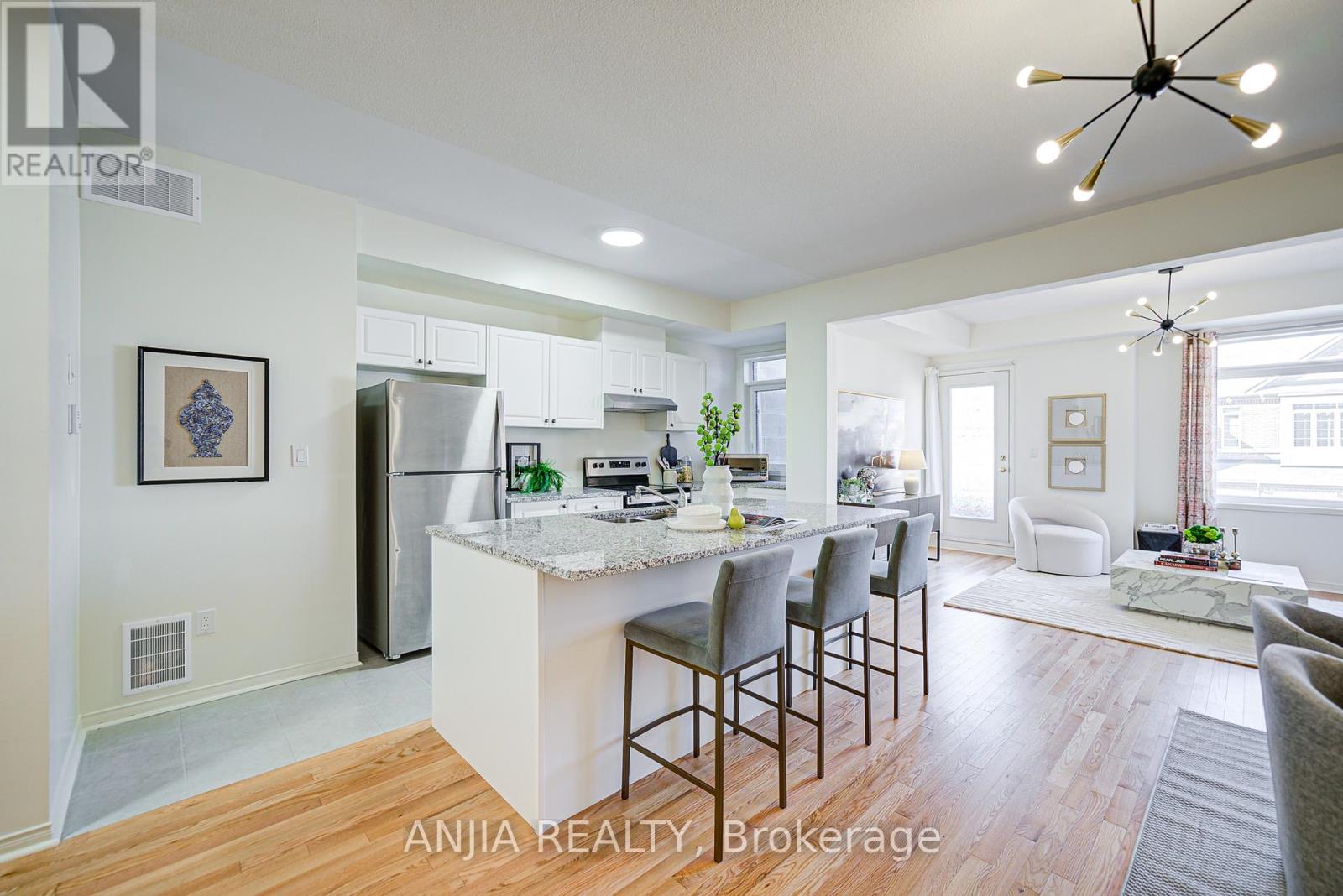 105 Ness Drive, Richmond Hill, Ontario  L4S 0K9 - Photo 19 - N12406521