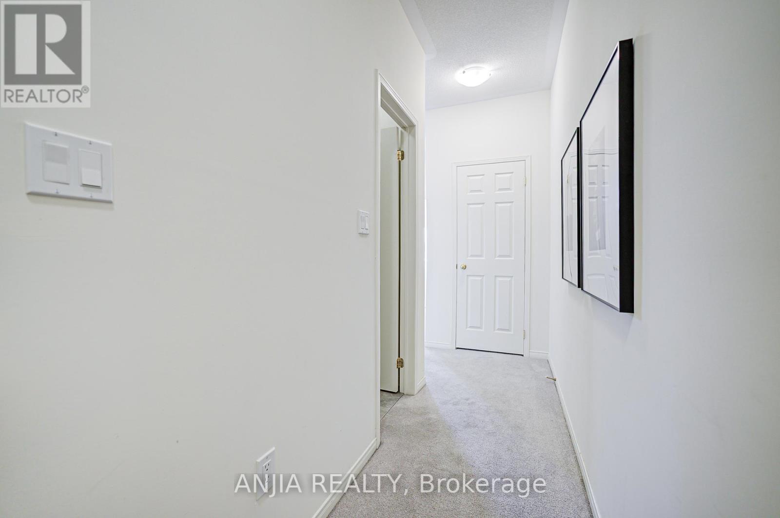 105 Ness Drive, Richmond Hill, Ontario  L4S 0K9 - Photo 30 - N12406521