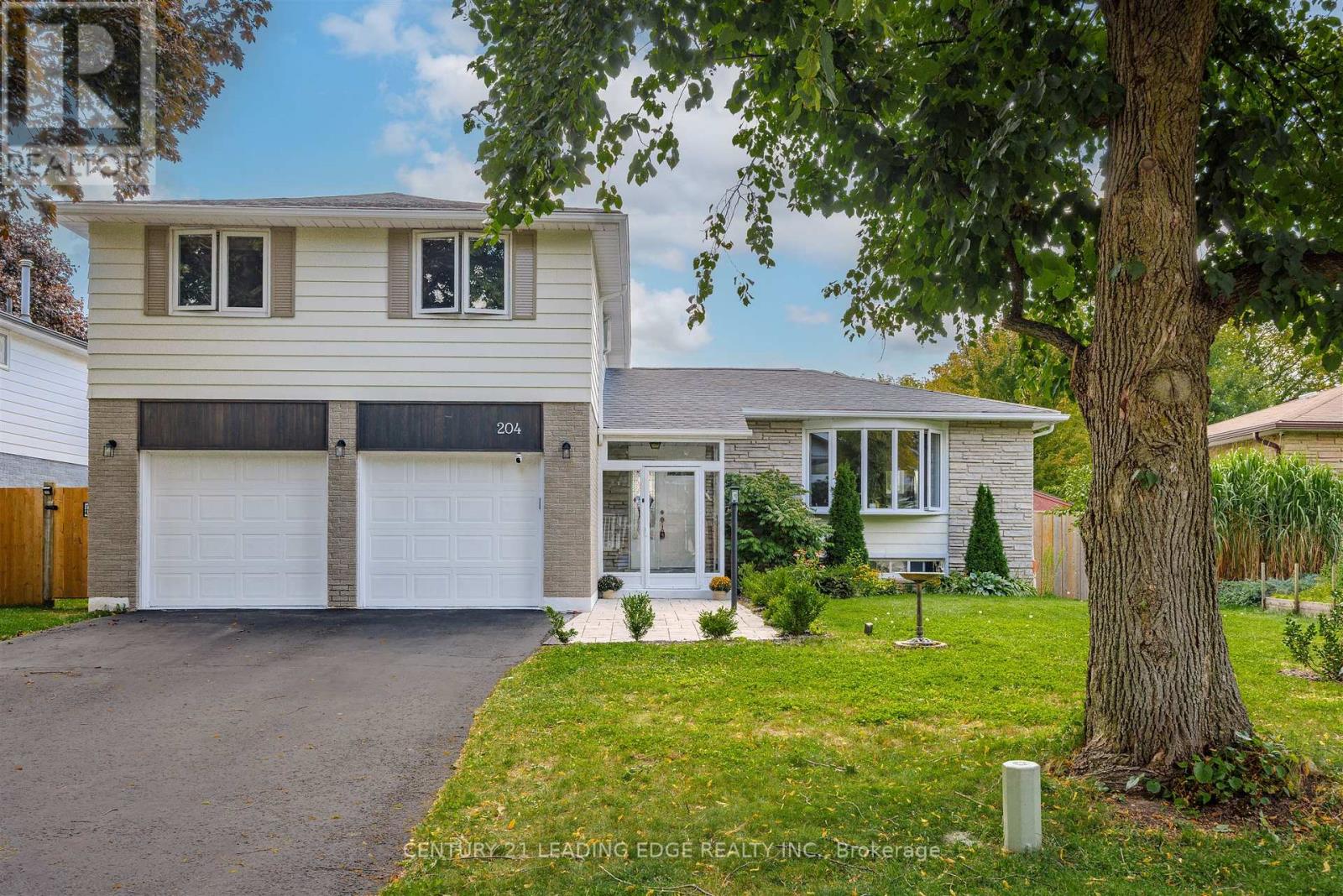 204 HAWTHORN AVENUE, Whitchurch-Stouffville, Ontario