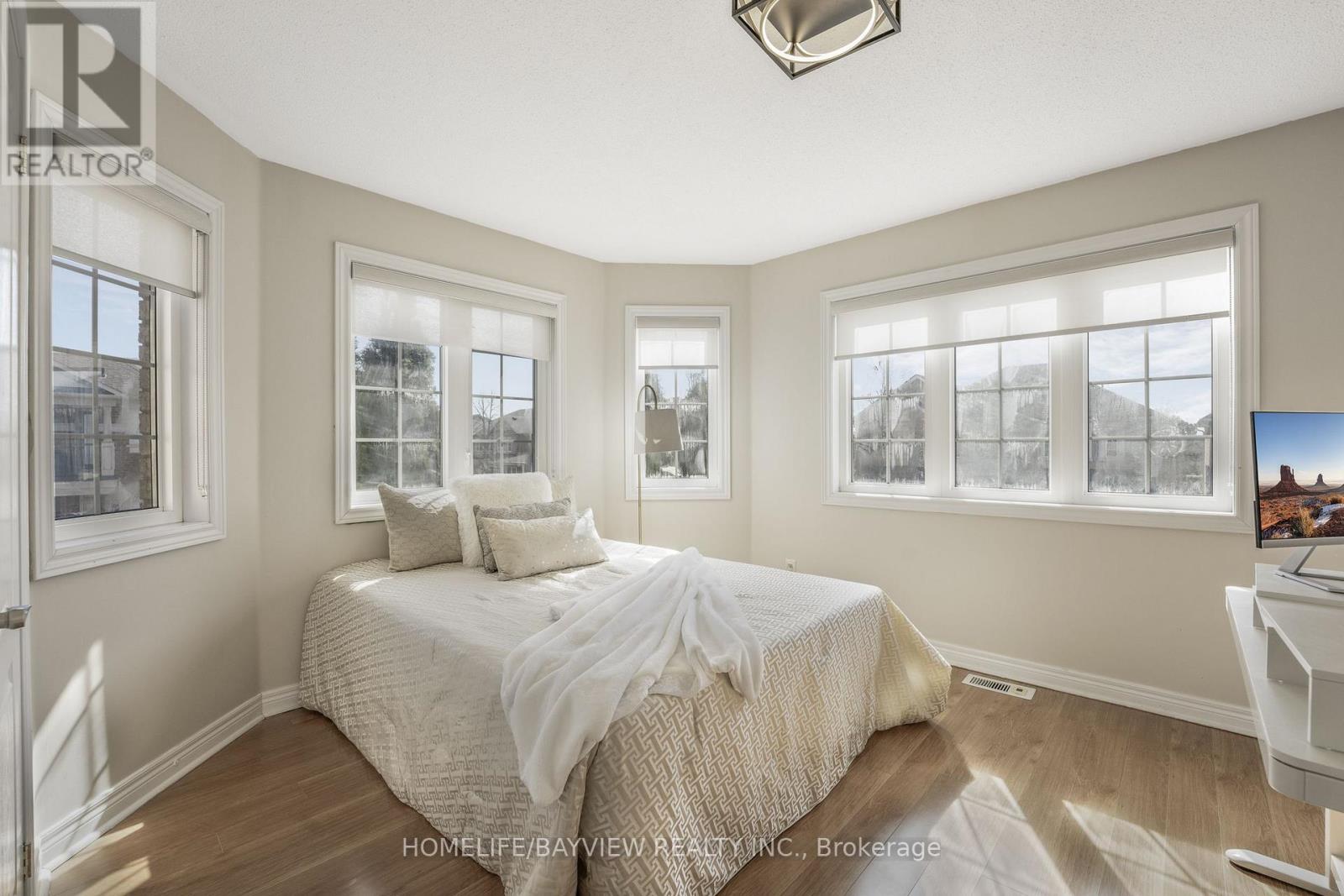 14 Montcalm Boulevard, Vaughan, Ontario  L4H 2X6 - Photo 17 - N12406546