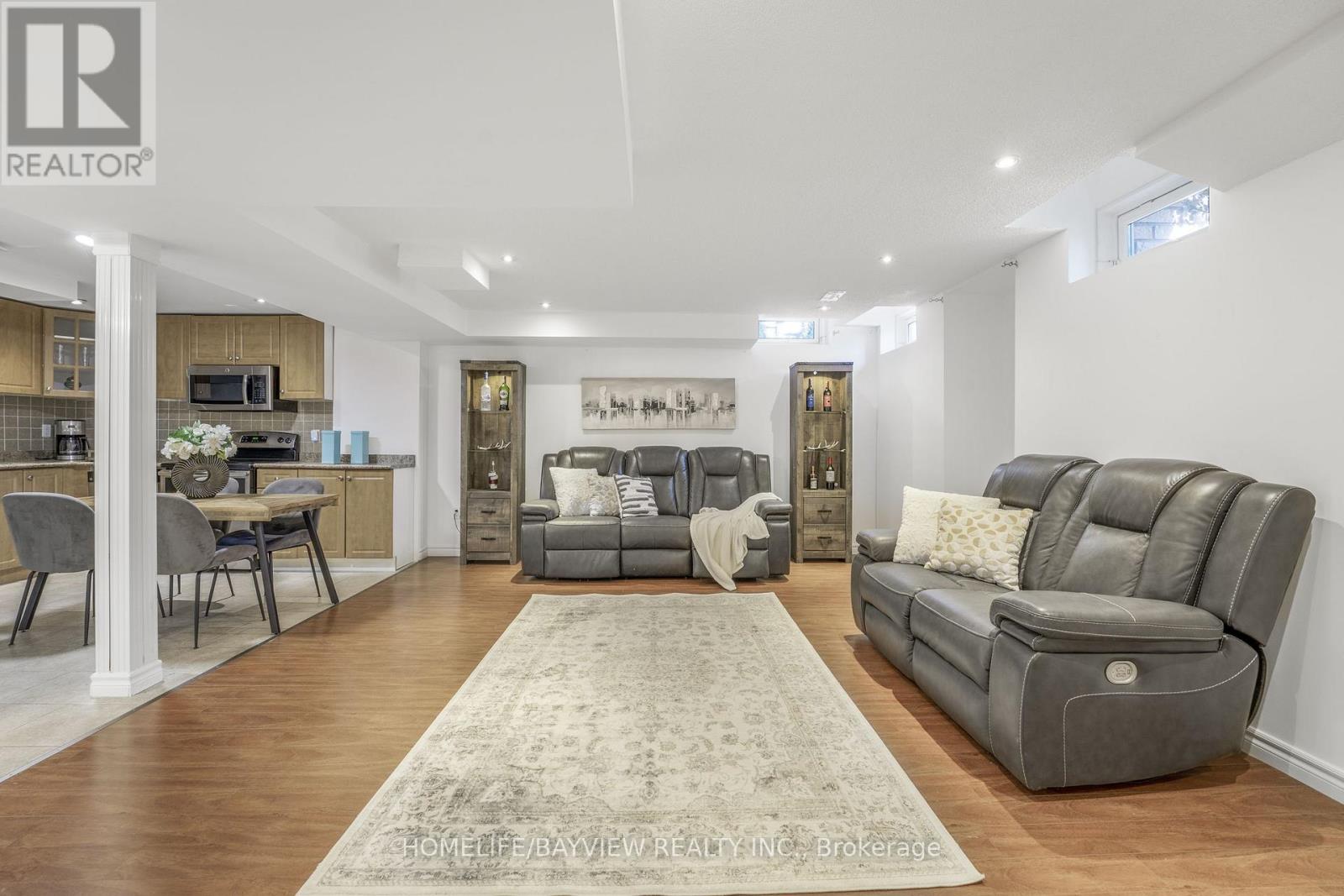 14 Montcalm Boulevard, Vaughan, Ontario  L4H 2X6 - Photo 21 - N12406546