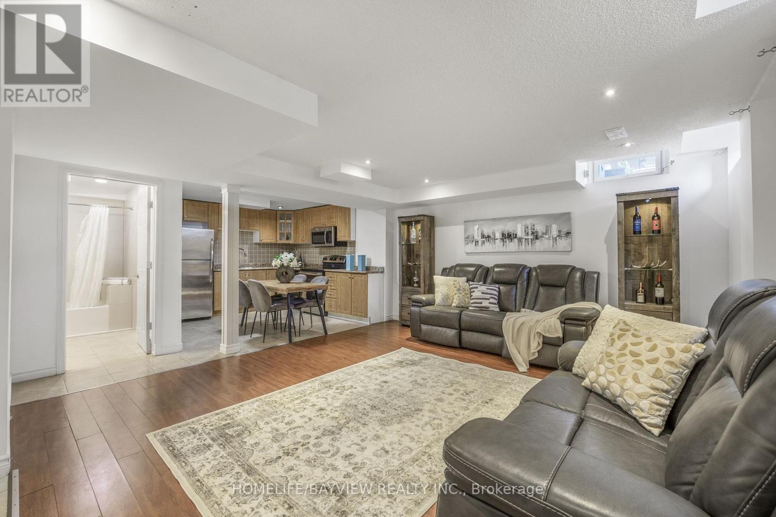 14 Montcalm Boulevard, Vaughan, Ontario  L4H 2X6 - Photo 22 - N12406546