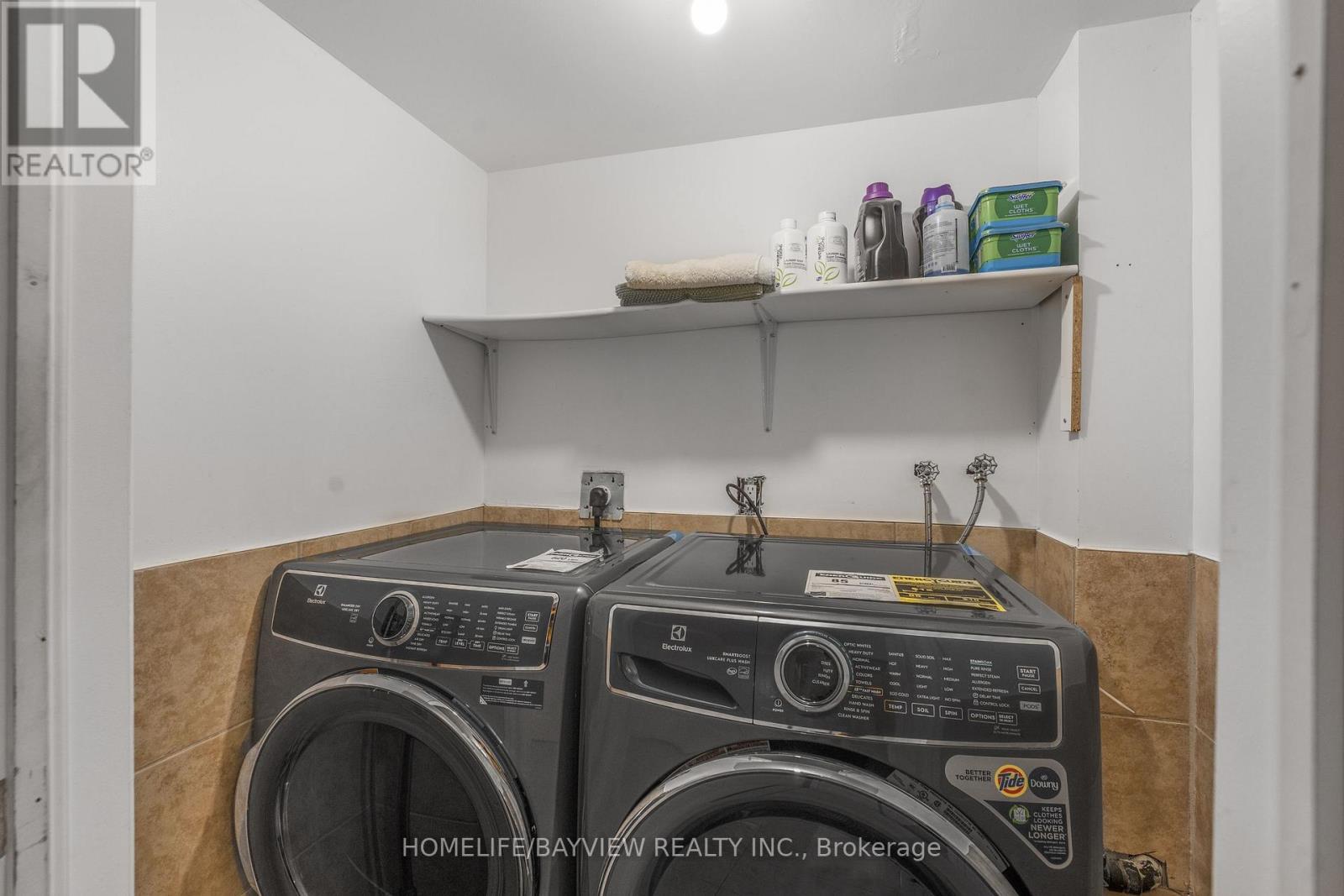 14 Montcalm Boulevard, Vaughan, Ontario  L4H 2X6 - Photo 27 - N12406546