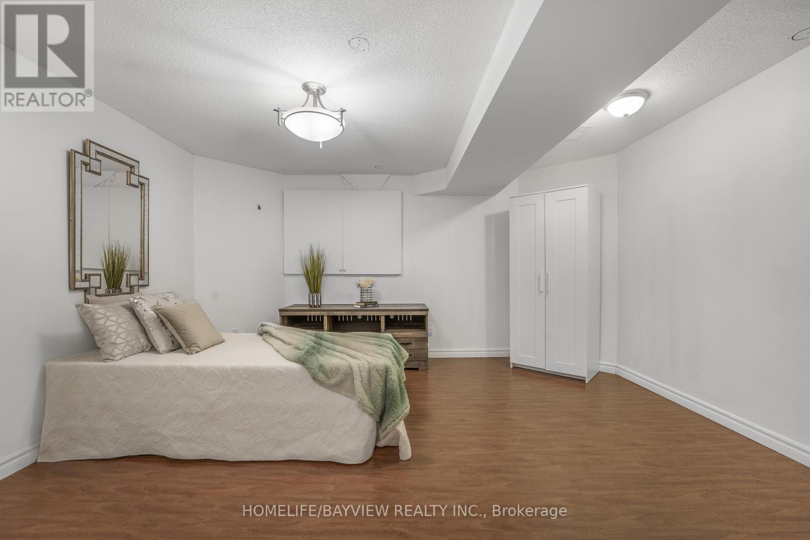 14 Montcalm Boulevard, Vaughan, Ontario  L4H 2X6 - Photo 28 - N12406546