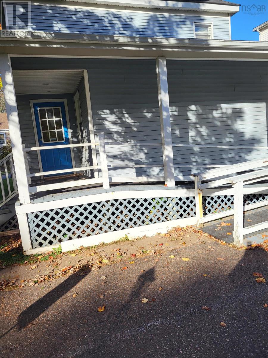 28 Victoria Street, Truro, Nova Scotia  B2N 1Y6 - Photo 23 - 202424700
