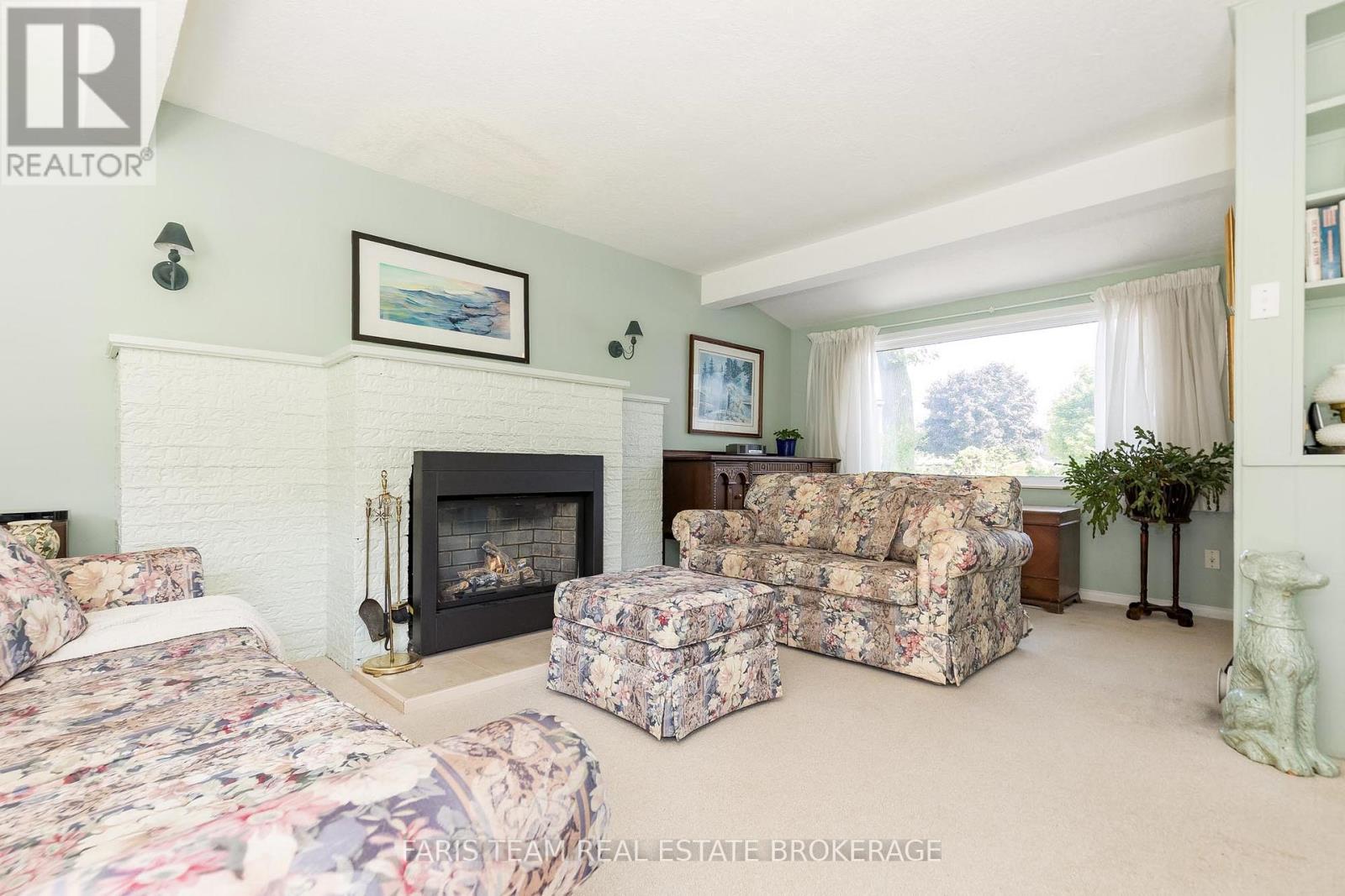 302 Sunnidale Road, Barrie, Ontario  L4N 5P2 - Photo 15 - S12406482