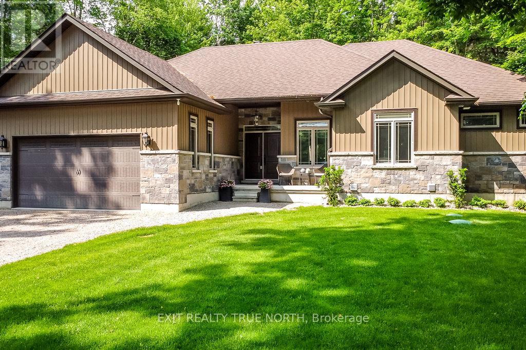 22 Marni Lane, Springwater, Ontario  L0L 2K0 - Photo 4 - S12406538