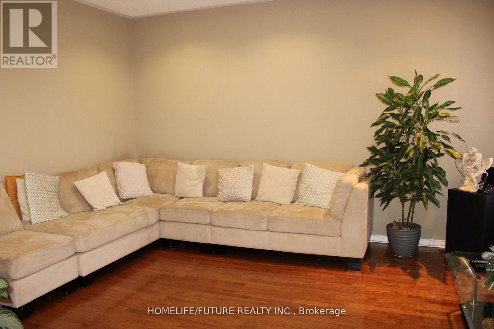 Main & 2nd - 49 Mingay Avenue, Markham, Ontario  L6E 1E5 - Photo 12 - N12406406
