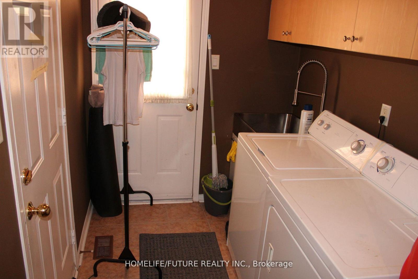 Main & 2nd - 49 Mingay Avenue, Markham, Ontario  L6E 1E5 - Photo 28 - N12406406