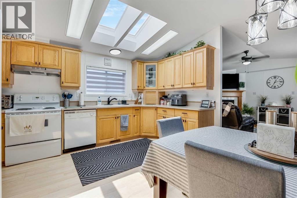 26, 1101 84 Street Ne, Calgary, Alberta  T2Y 7X2 - Photo 4 - A2245741